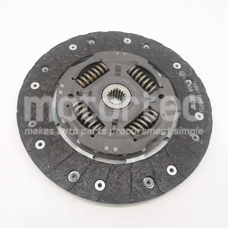 Car Auto Parts for Changan CS35 Clutch Kit LHQ3-CS35-1.6L Engine JL478QEE/JL478QEG (210mm, 17Teeth; LUK 6213104330)  Chana