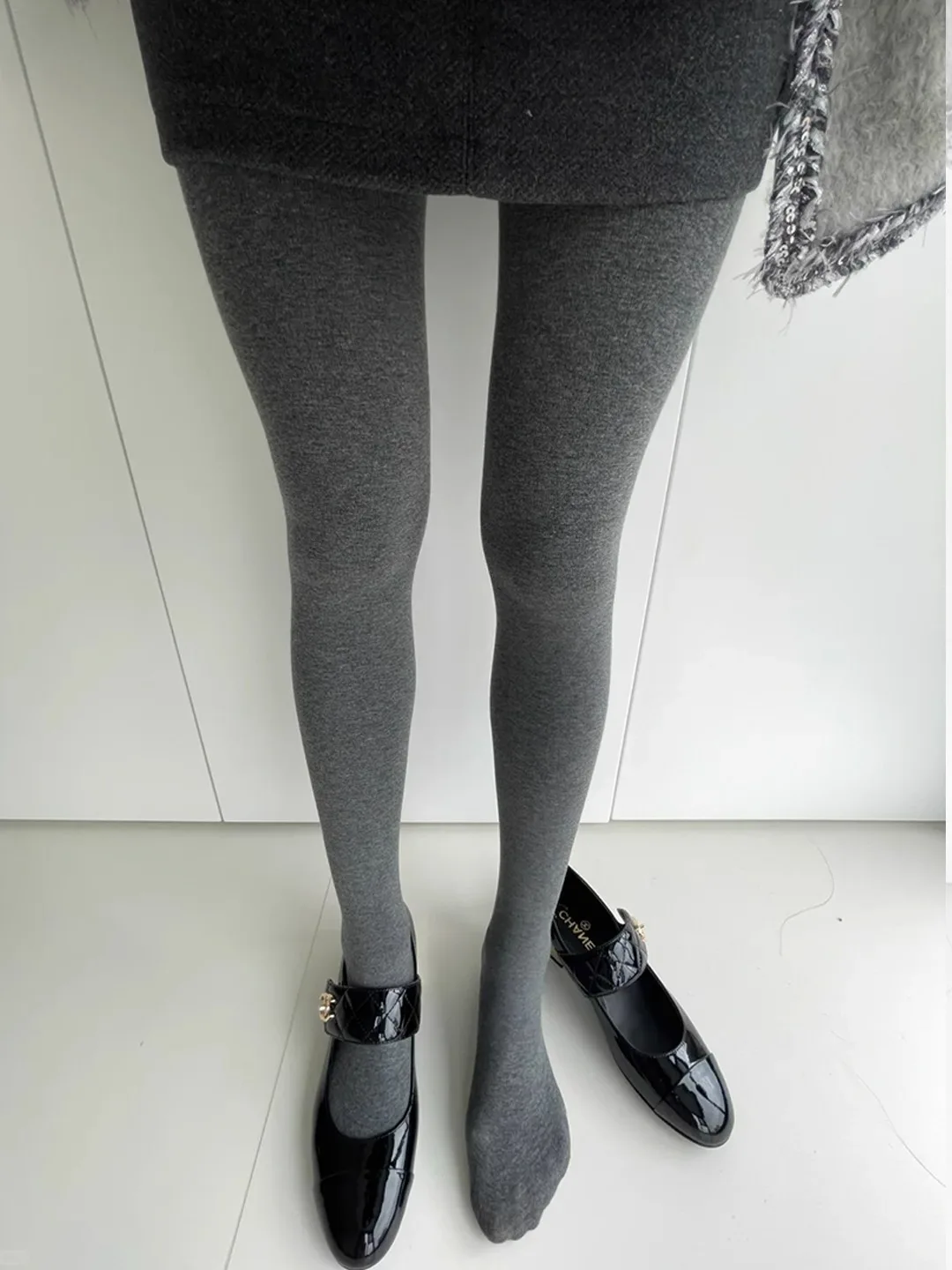 

Ультратонкие вязаные леггинсы-колготки женские, базовый слой, длинные брюки, устойчивые к затяжкам, ранняя осень, модный стиль Miu