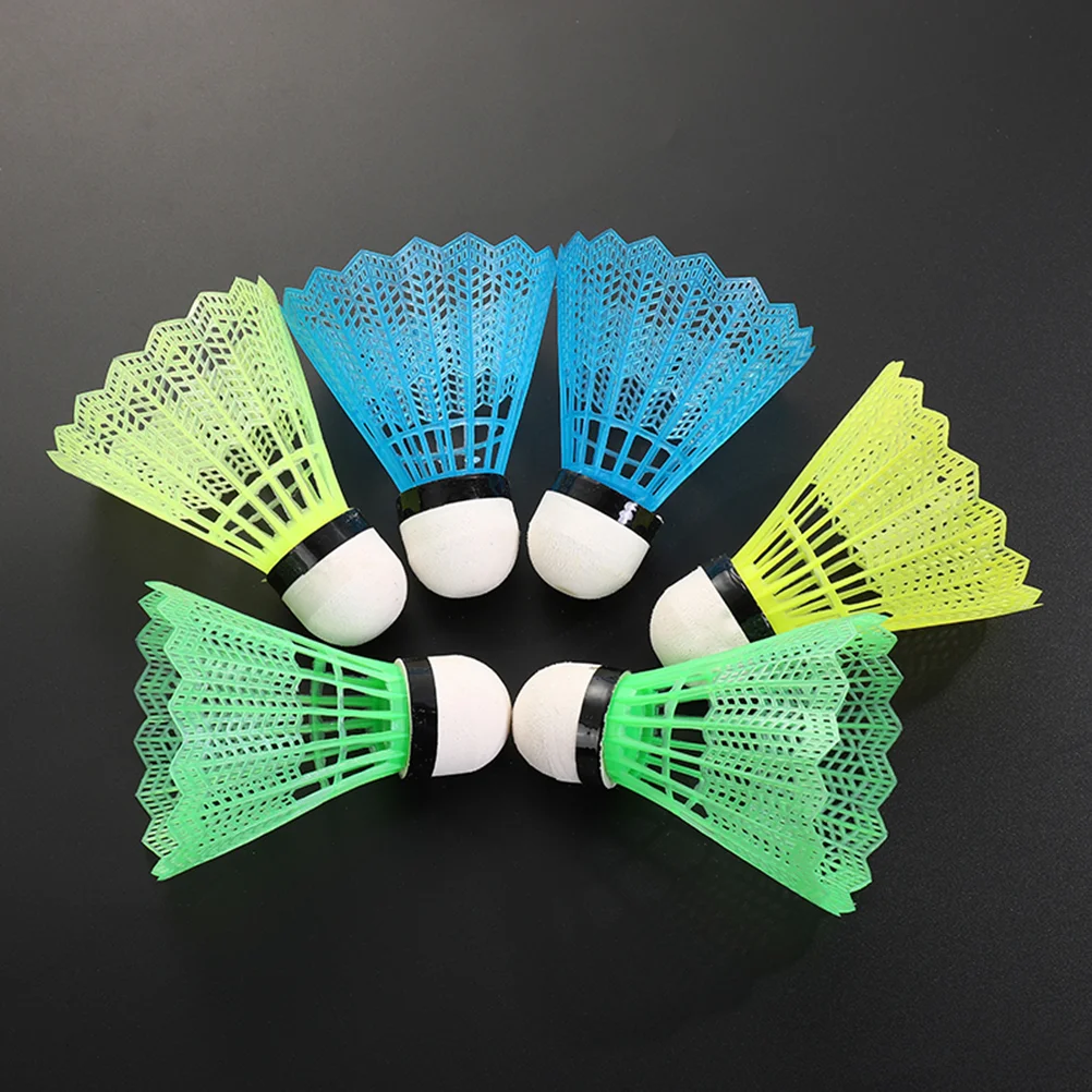 Petits volants de badminton simples en plastique pour l'extérieur, 1 baril de 6 pièces de couleur blanche, 12 pièces