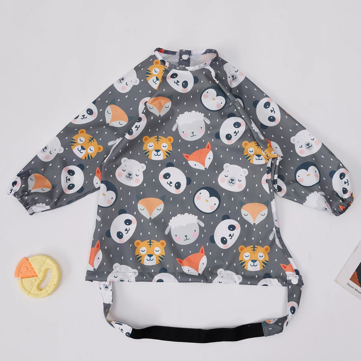 HappyFlute New 1PCS  Animal Print Cute Style Table Use Waterproof Polyester Fabric  Long Sleeve Mess Proof Baby Feeding Bibs