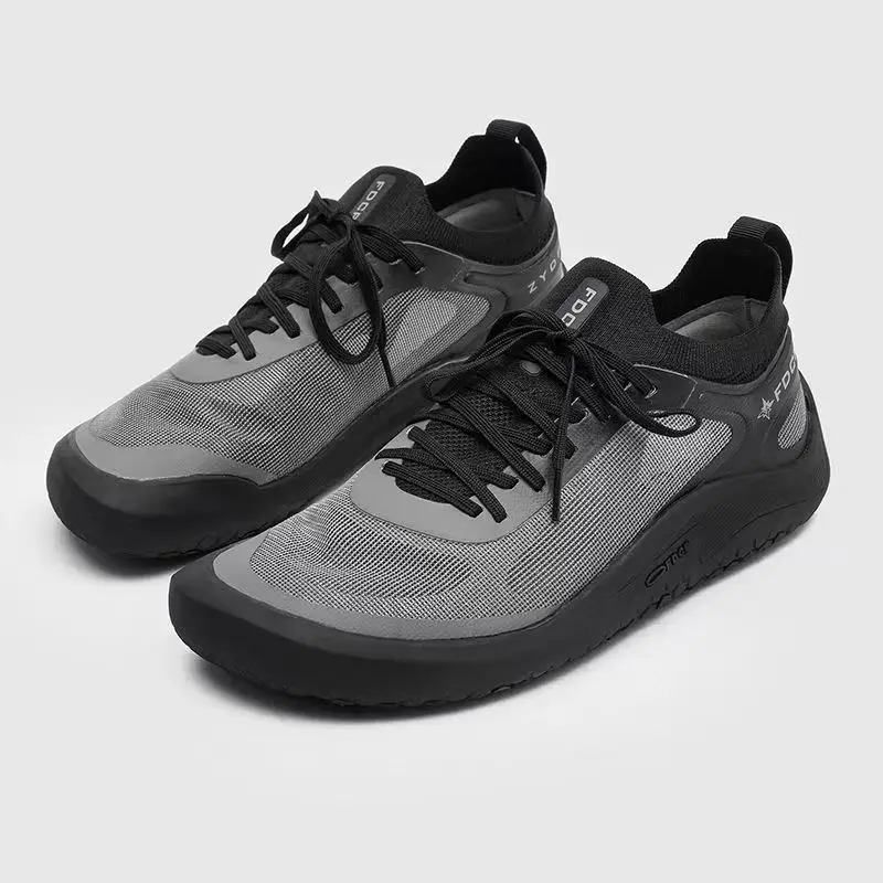 Men Barefoot Hiking Shoes Soft Sole Mesh Breathable Outdoor Trekking Sneakers Men German Army Style Training Casual Shoes
