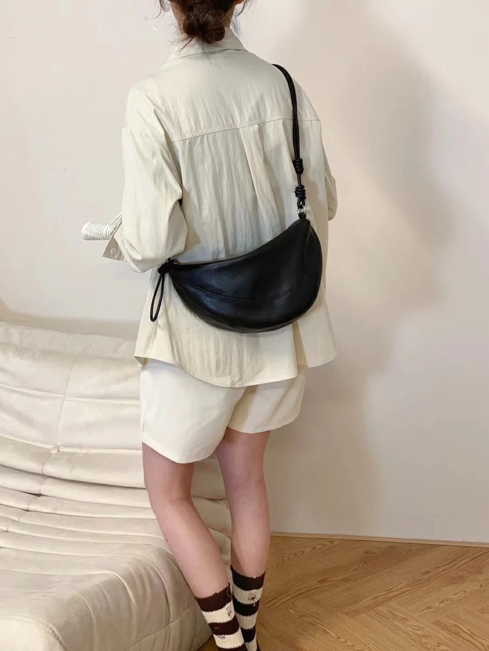 

Top Layer Cowhide Leather Korean Sle Horn ape Saddle Bag f Moon oulder Crossbody Bag Women's Water Bottle Bag