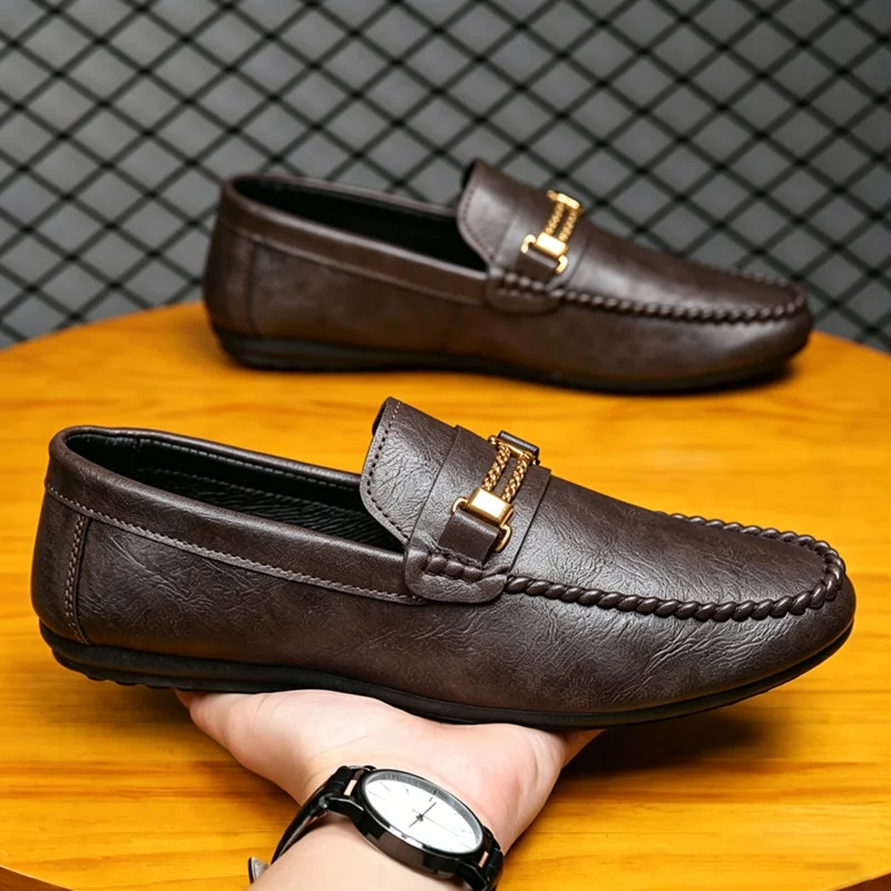 Spring and summer leisure fashion bean shoes leatherette horse buckle shoes comfortable trend work shoes black brown two-color
