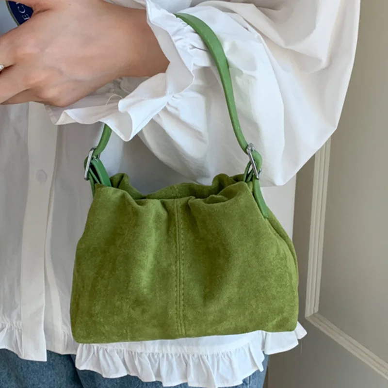 

Корейская версия новой осенне-зимней моды, простая ретро-сумка-ведро большой вместимости, сумка через плечо, ручные маленькие сумки