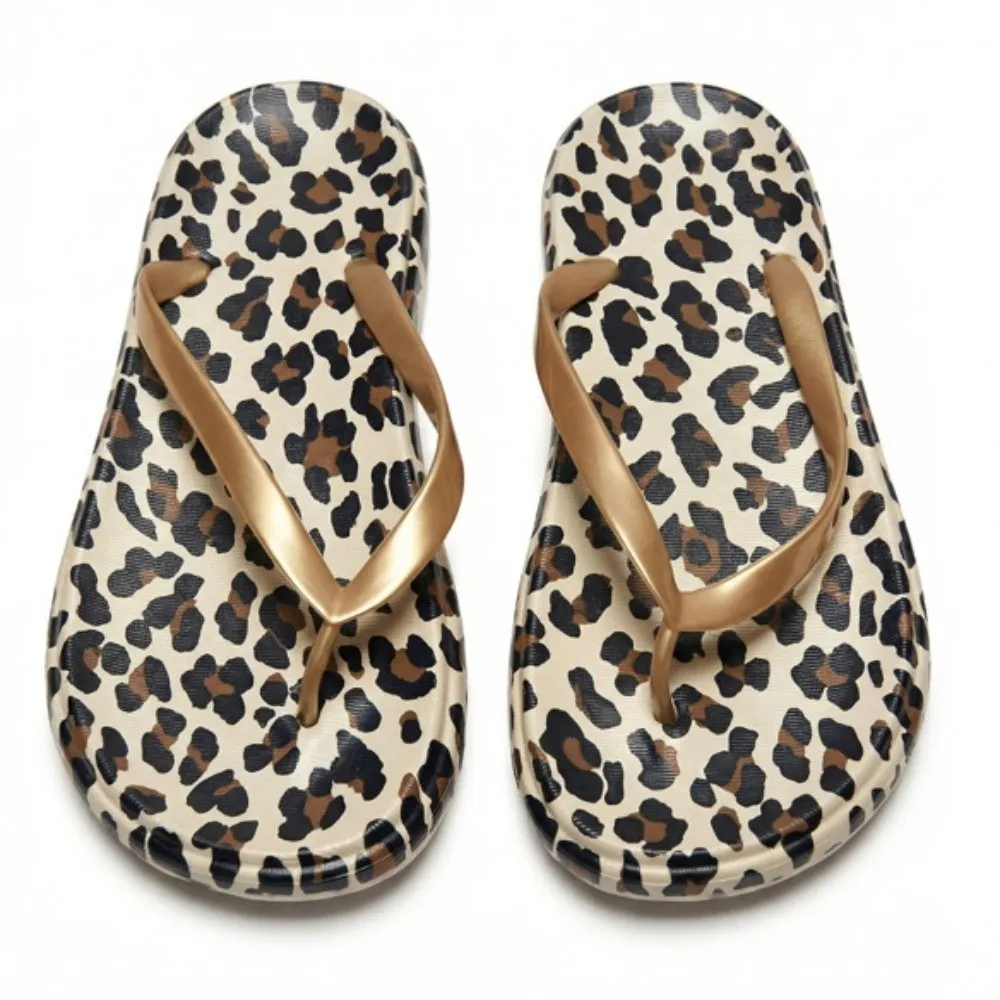 Fotografia 3: Chinelo Leopardo Simples e Versátil Antiderrapante Elegante para Mulheres, Sandálias de Praia, Chinelos Plataforma para Uso Interno e Externo