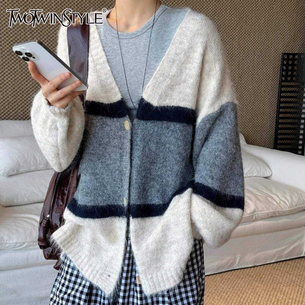 

TWOTWINSTYLE Hit Color Spliced Striped Sweater Female V Neck Long Sleeve Loose Korean Vintage Women's Sweaters Autumn Fashion