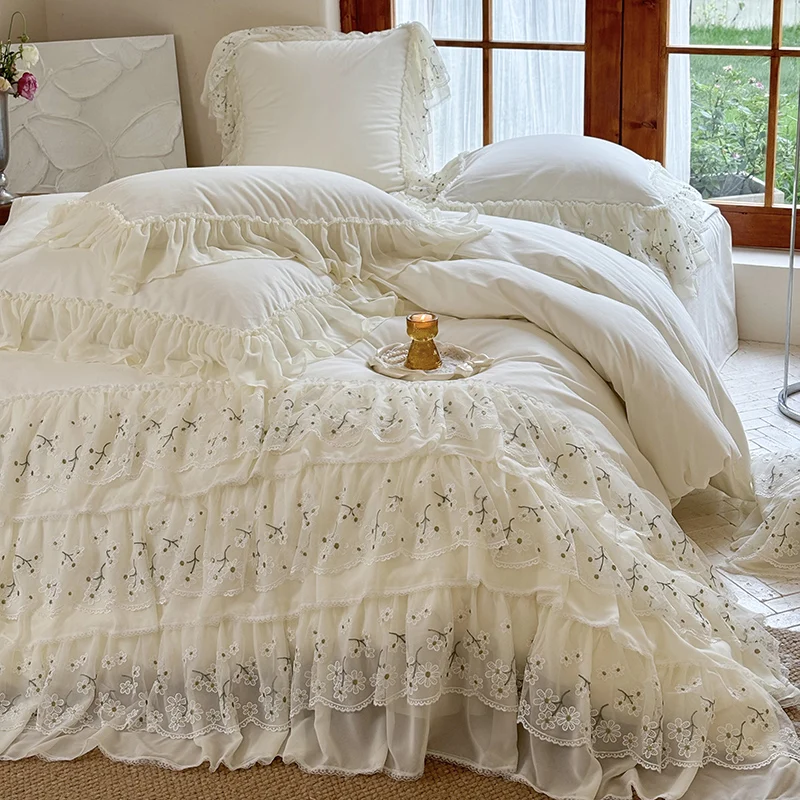 Beige Romantic Sweet Lace Ruffles Duvet Covers Bed Sheet Pillowcases 1000TC Egyptian Cotton Brushed Princess Wedding Bedding Set