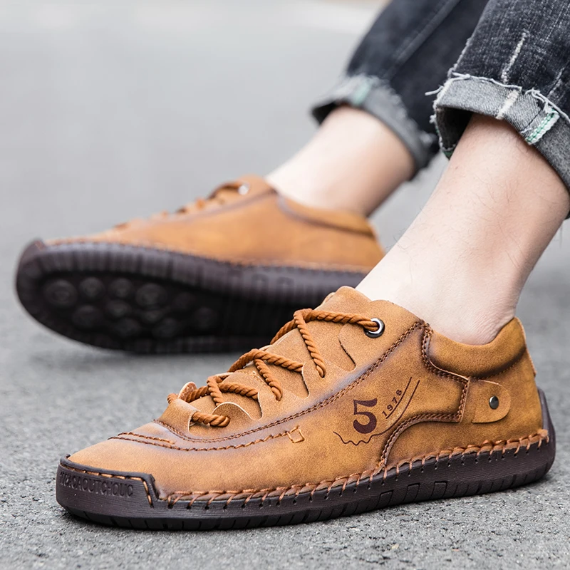 

High Quality Men's Casual Shoes Handmade Leather Loafers Male Comfortable Soft Sole Walking Shoes Non-slip Men Sneakers Big Size