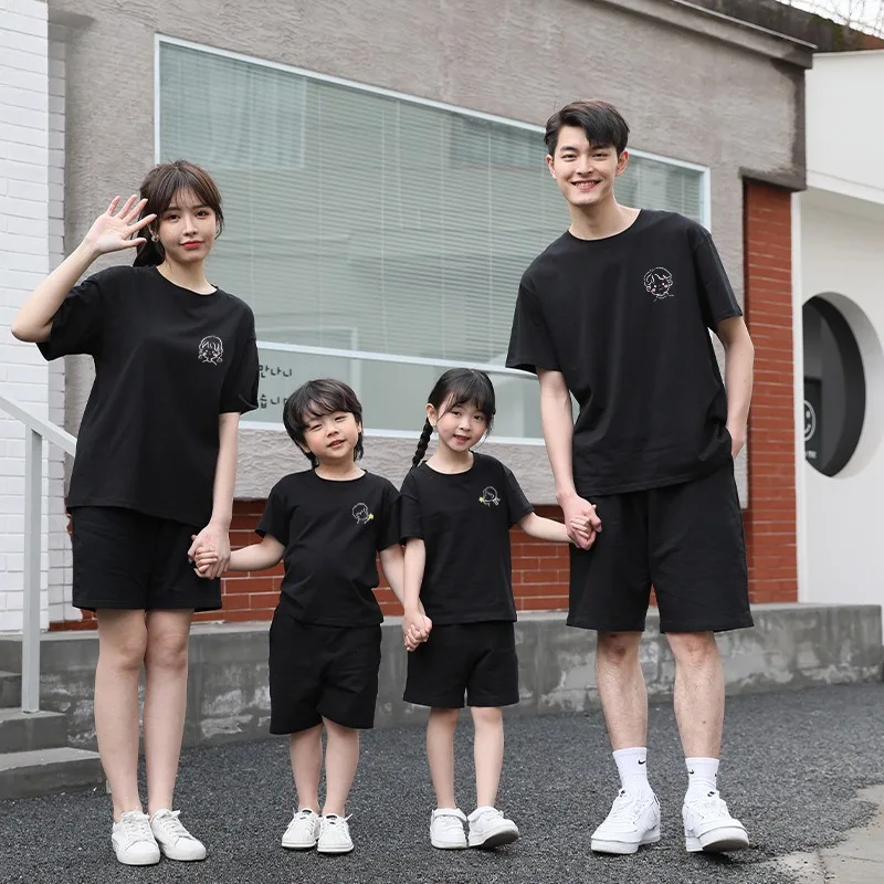 Summer Family Matching Clothes Cotton T shirts Matching Family Outfits Daddy Mommy Daughter Son Short Sleeve Cute Family Look