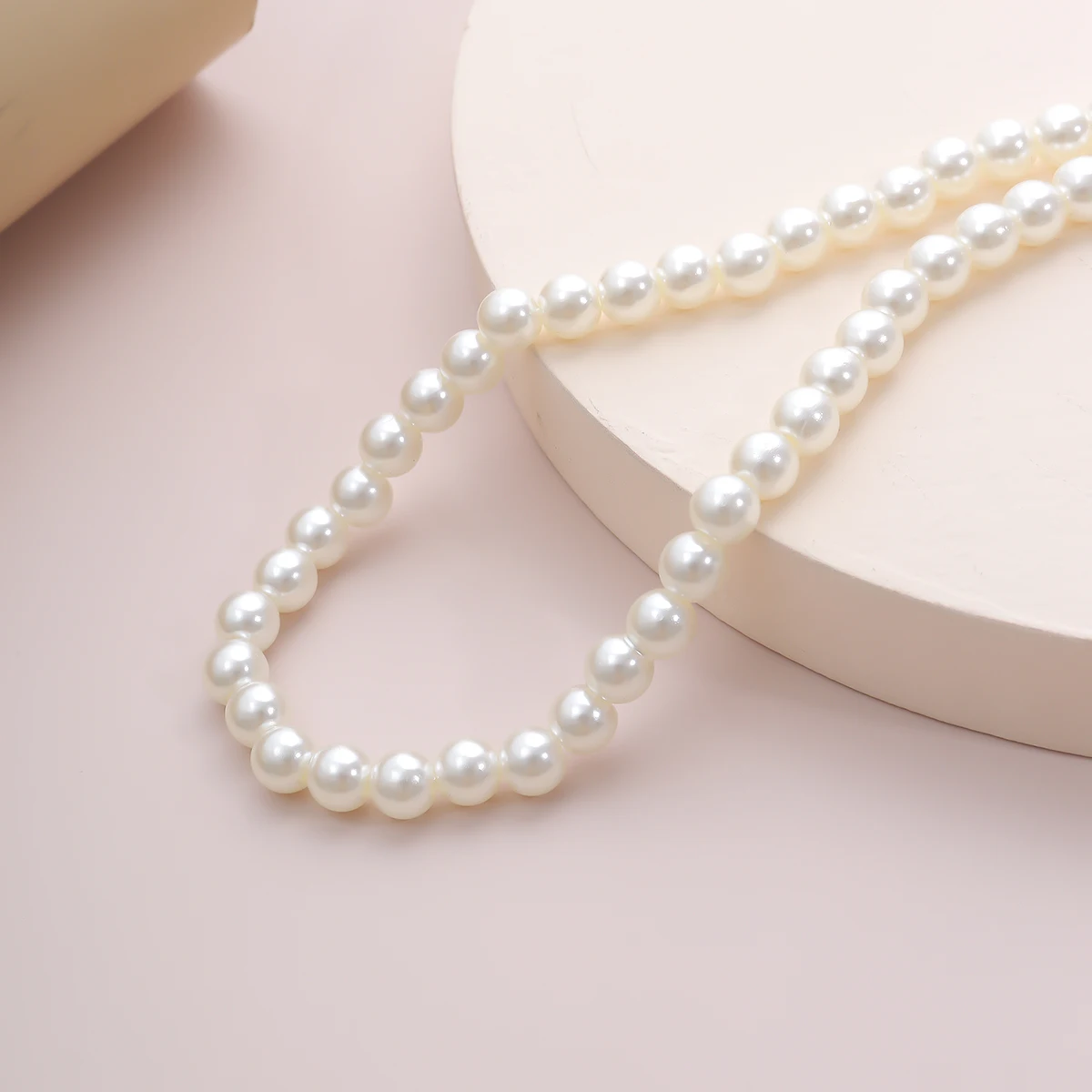 Simple Imitation-Pearl Beaded Short Choker Necklace for Men Trendy White Beaded Chains on Neck Accessories 2023 Fashion Jewelry