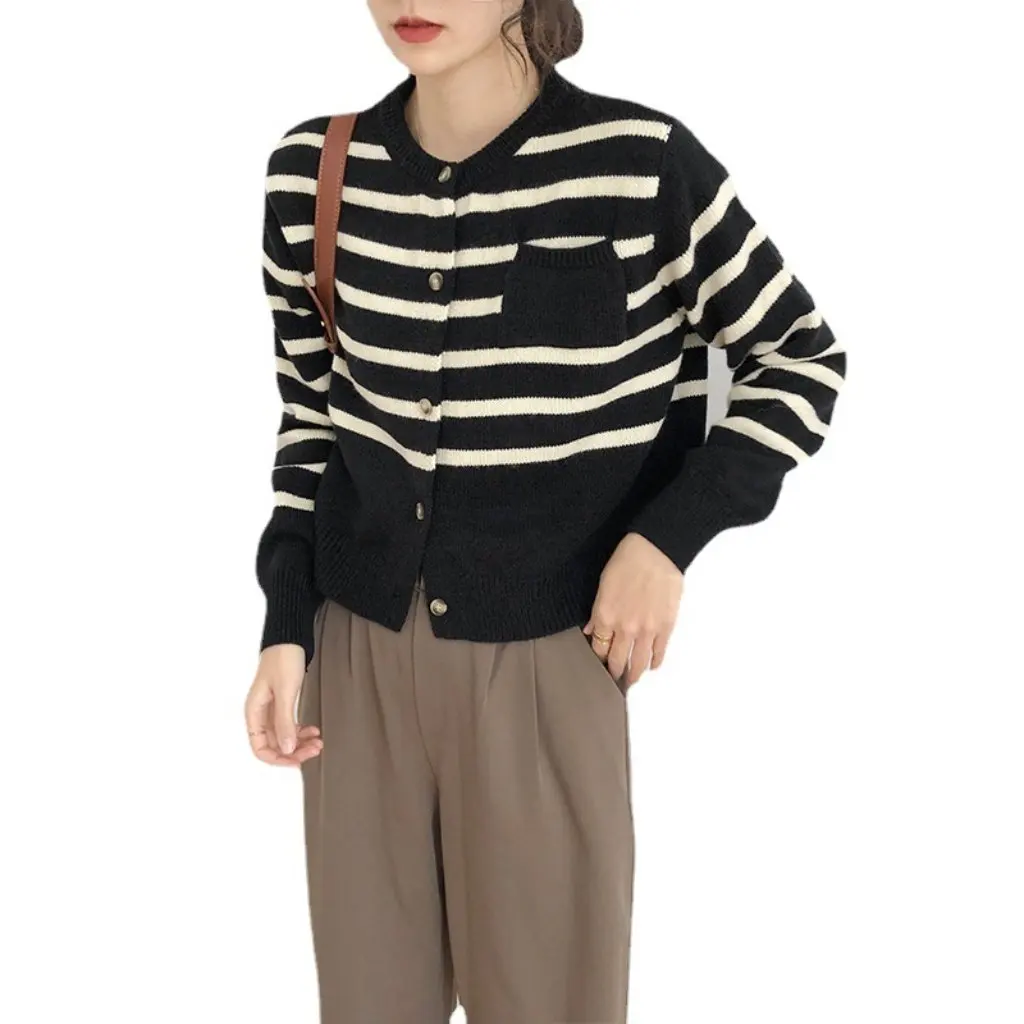 الكورية نمط مخطط Crewneck سترة مشغولة من الصوف المرأة سترة قصيرة سترة الأكاديمية نمط فضفاض كل مباراة الخريف الجديد