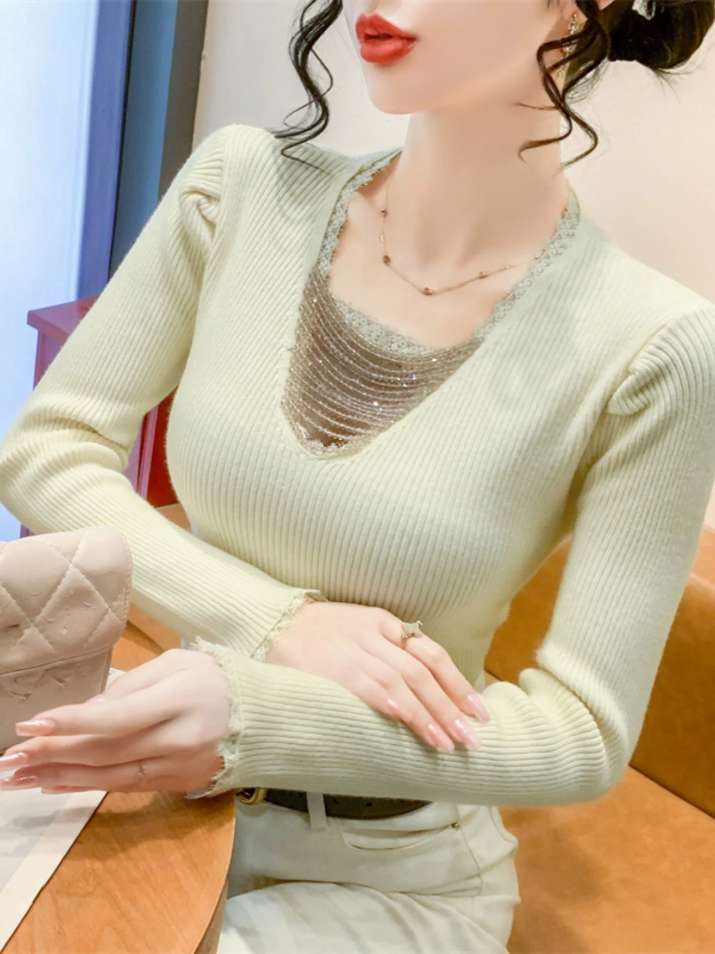 Ele V-Ne Strickwaren Base irt Damen Herbst Winter Design Hollow Out Strass Long Sve Inner Faionable Top