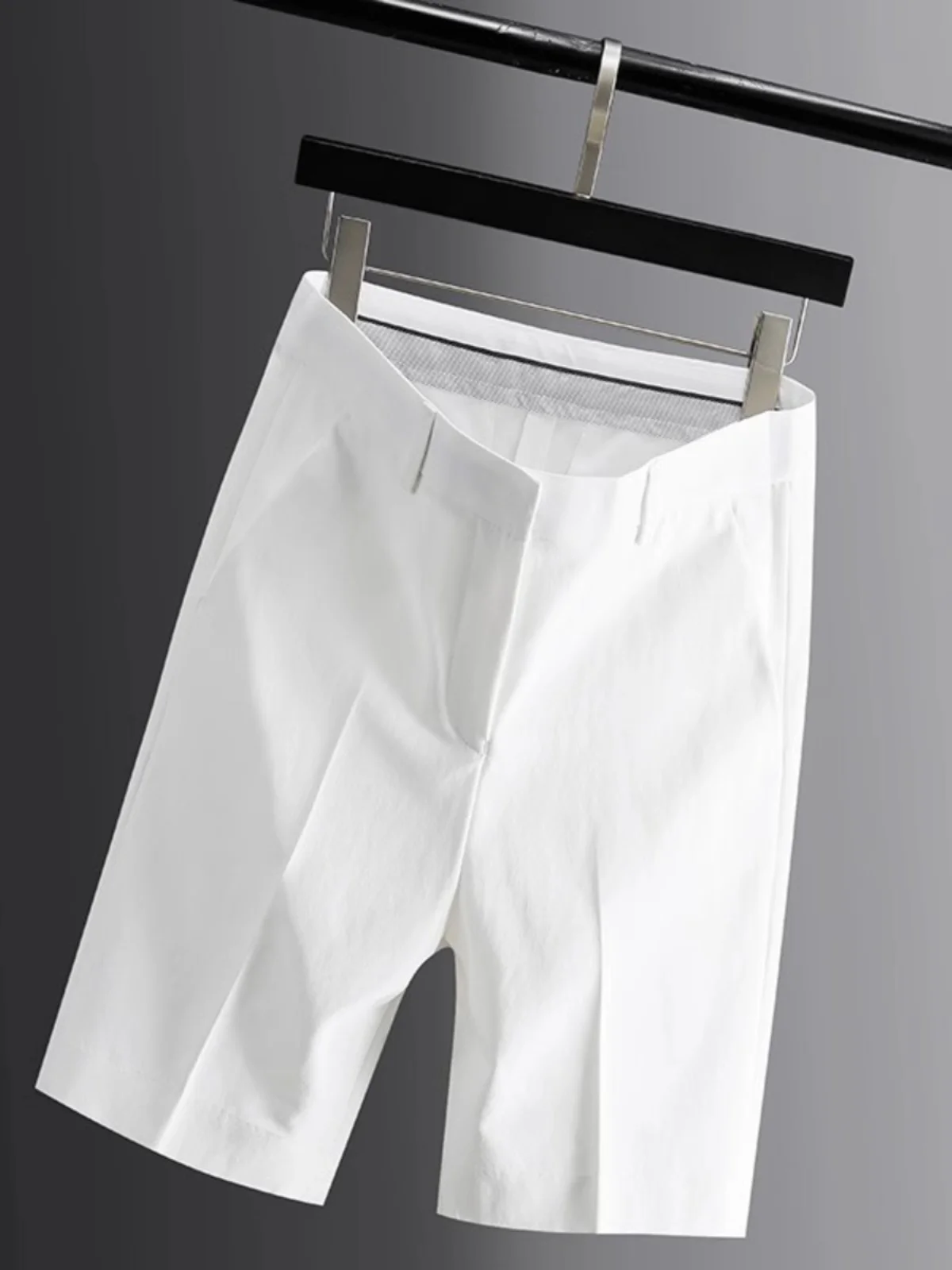 

Летние мужские брюки из ледяного шелка, белые, гладкие, дышащие, однотонные, для бизнеса и повседневной носки, на пуговицах, средней длины, длиной до колена