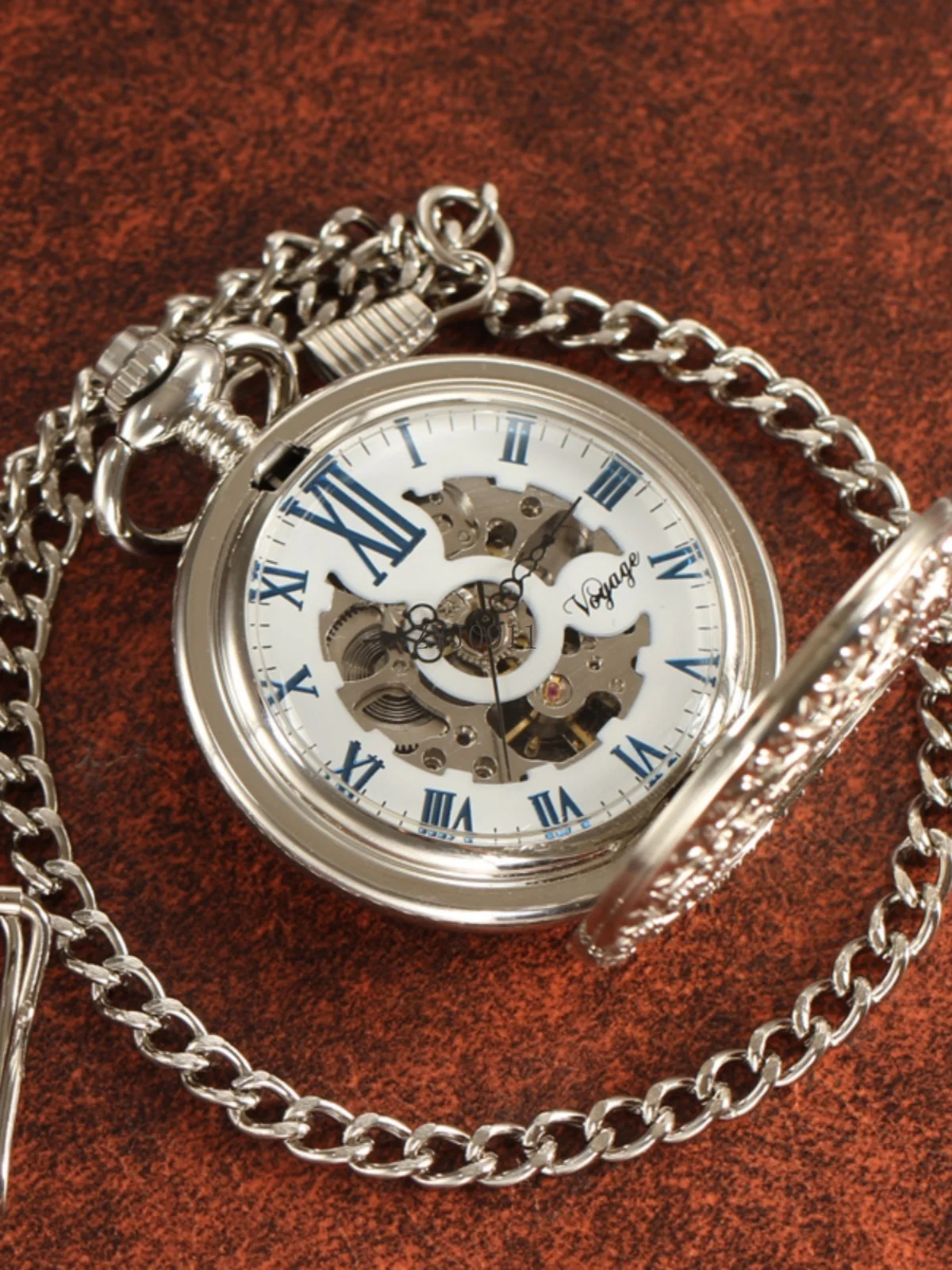 全自動機械式懐中時計レトロノスタルジックなフリップ中空メタルシェルネックレスウォッチ