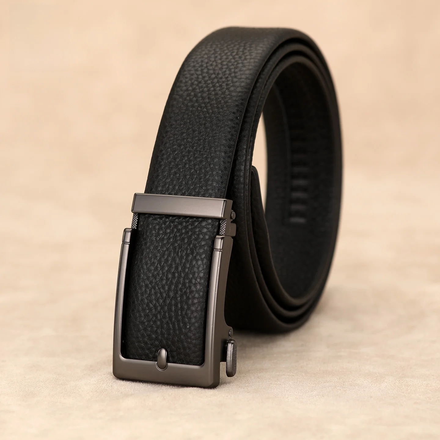 cintura-in-vera-pelle-di-vacchetta-di-alta-qualita-da-uomo-nera-elegante-casual-stile-business-per-jeans-per-persone-di-mezza-eta-e-giovani