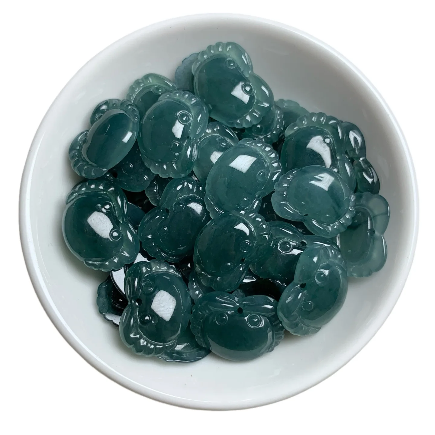 Natural Myanmar A-grade Jade Ice Blue Water Crab Pendant Women's Jade Charms DIY Jewelry Accessories Wholesale Drop Shipping