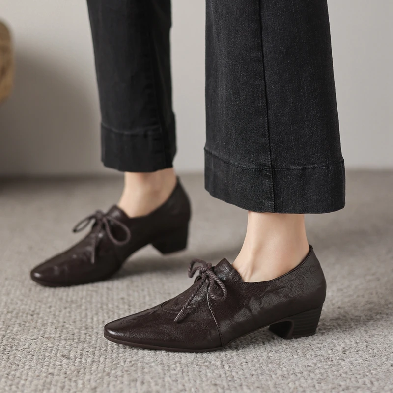 

Women's New Spring and Autumn Genuine Leather Sheepskin Lace Bow Middle Heel Large Retro Le Fu Shoes Fashion Shoes