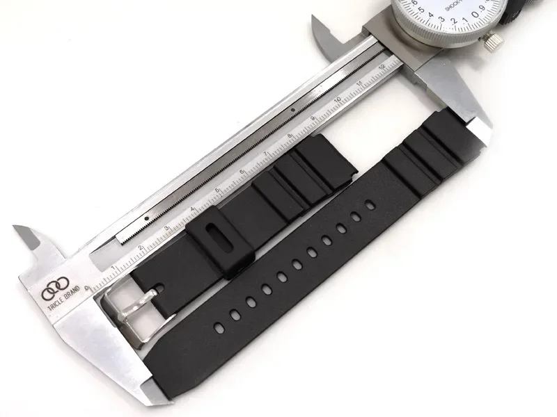 Silicone Watch Strap 18mm 20mm 22mm 24mm 26mm 28mm for Casio Students Electronic Watch Black Sports Rubber Watchband Accessories