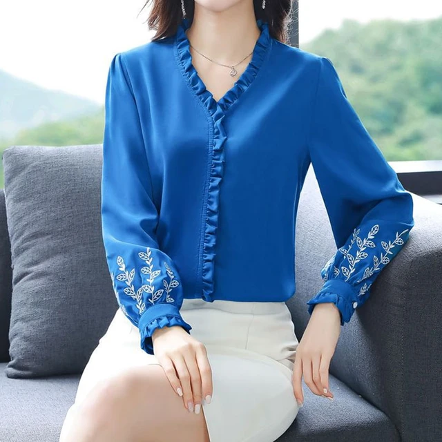 Blusa con cuello en V empalmado con pliegues camisa de manga larga que combina con todo ropa elegante para mujer bordado de Color solido primavera y otono nueva moda AliExpress 200000345