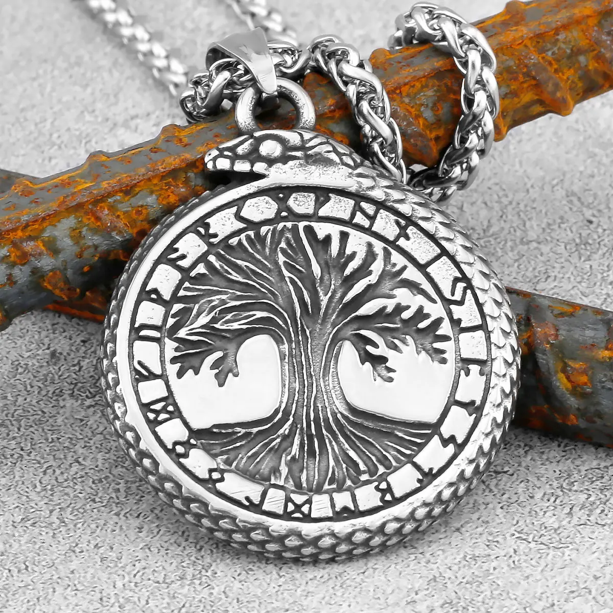 Nordic Viking Tree of Life Yggdrasil/Snake Stainless Steel New Necklace for Men Gift Norse Pendants jewelry Amulet Wholesale