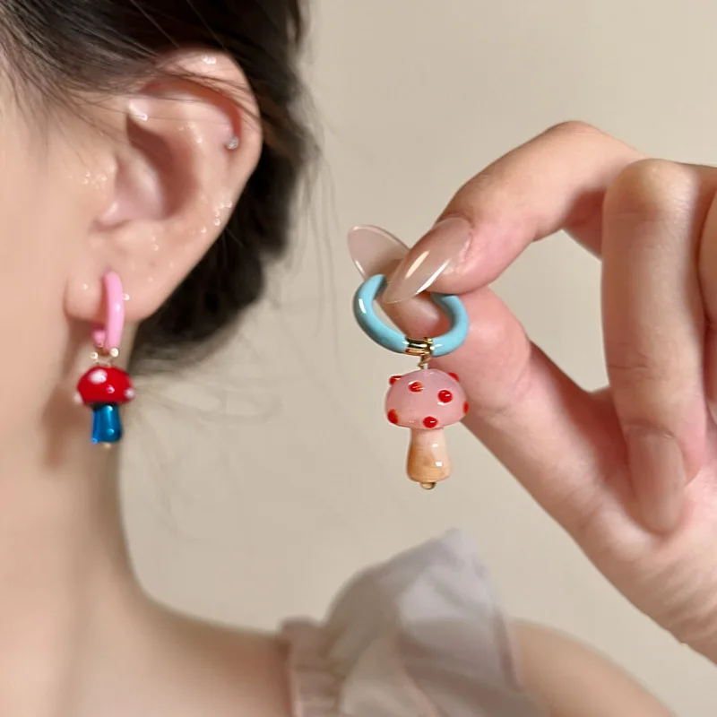 1 Pair Dopamine Sweet and Colorful Mushroom Earrings - Beachy and Light-hearted Ear Accessories