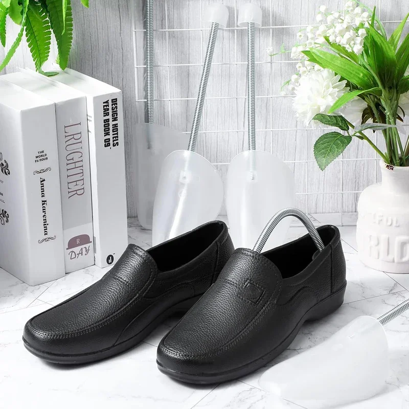 Repacego 2 قطعة أشجار الأحذية البلاستيكية العملية قابل للتعديل طول الأحذية الأشجار نقالة التمهيد حامل المنظمون حذاء نقالة حارس