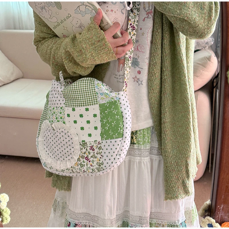 Patchwork-Stoff-Umhängetasche, Apfelförmige Handtasche mit Blumen- und Punktmuster für Damen, Mädchen, Studenten, Cottagecore, süße Handtasche – Detail 12