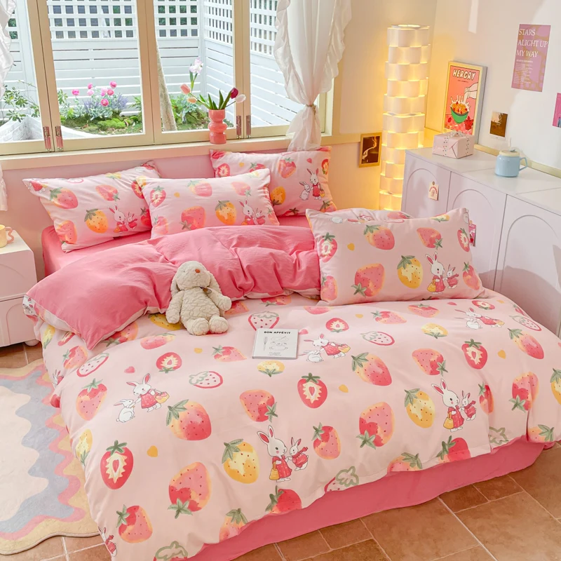 Pink Strawberry Rabbit Duvet Cover Cartoon Bunny Bedding Set Kawaii Girls Room Comforter Cover Soft Polyester Quilt Cover 3 Pcs