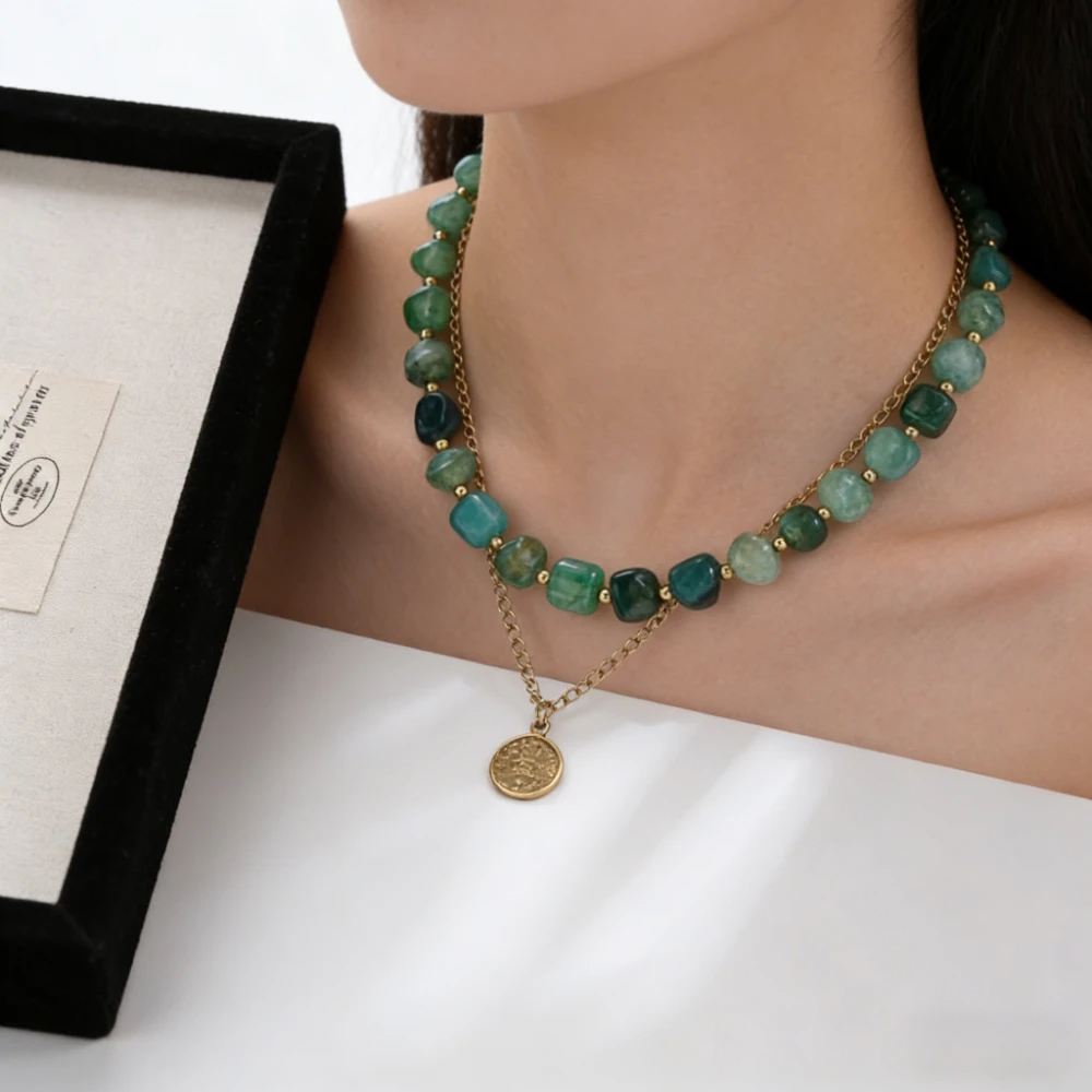

Niche design titanium steel does not fade irregular dragon pattern green agate white beaded women's necklace jewelry gifts