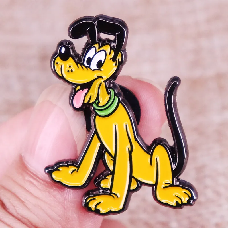 Disney Brooch Creative Cartoon Cute Mickey Pet Dog Pluto Metal Badge Lapel Pins Fashion Clothing Accessories Bag Jewelry Gifts