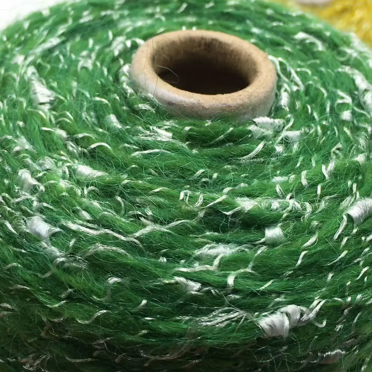 

Премиальная мягкая шерстяная пряжа с золотистыми бусинами и узлами из мохера, универсальная, ручной вязки, для весенней одежды