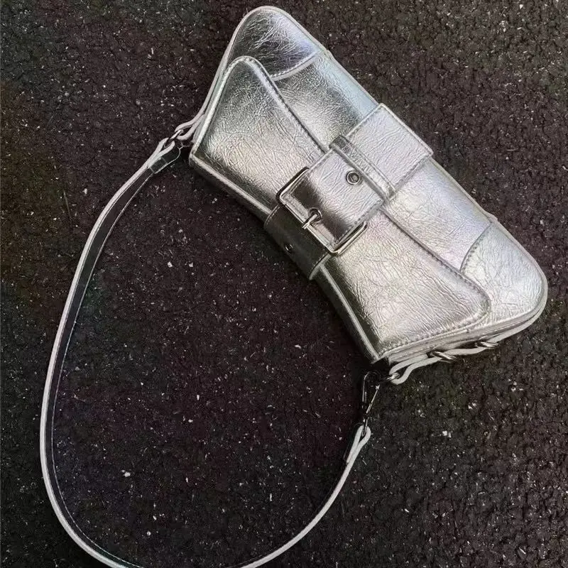 Moda koltukaltı çanta metalik gümüş kadın çanta lüks kadınlar bayanlar için tasarımcı çantası timsah omuz Crossbody çanta debriyaj