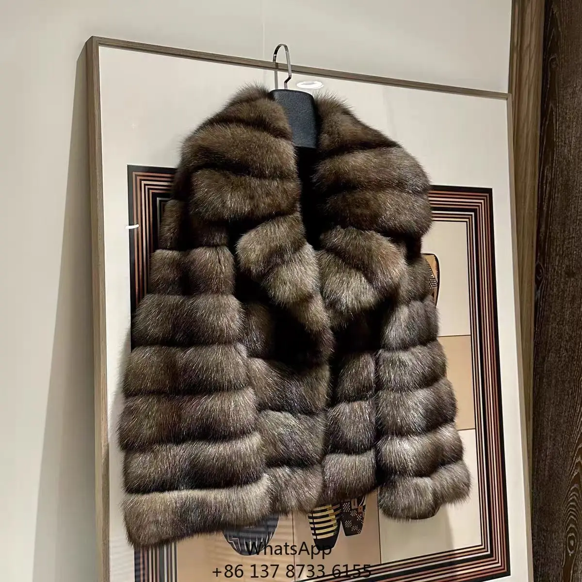 

Real Sable Fur Coat For Women Natural Slim Overcoat Woven With Plain Dyed Technique Processed From Raw Material