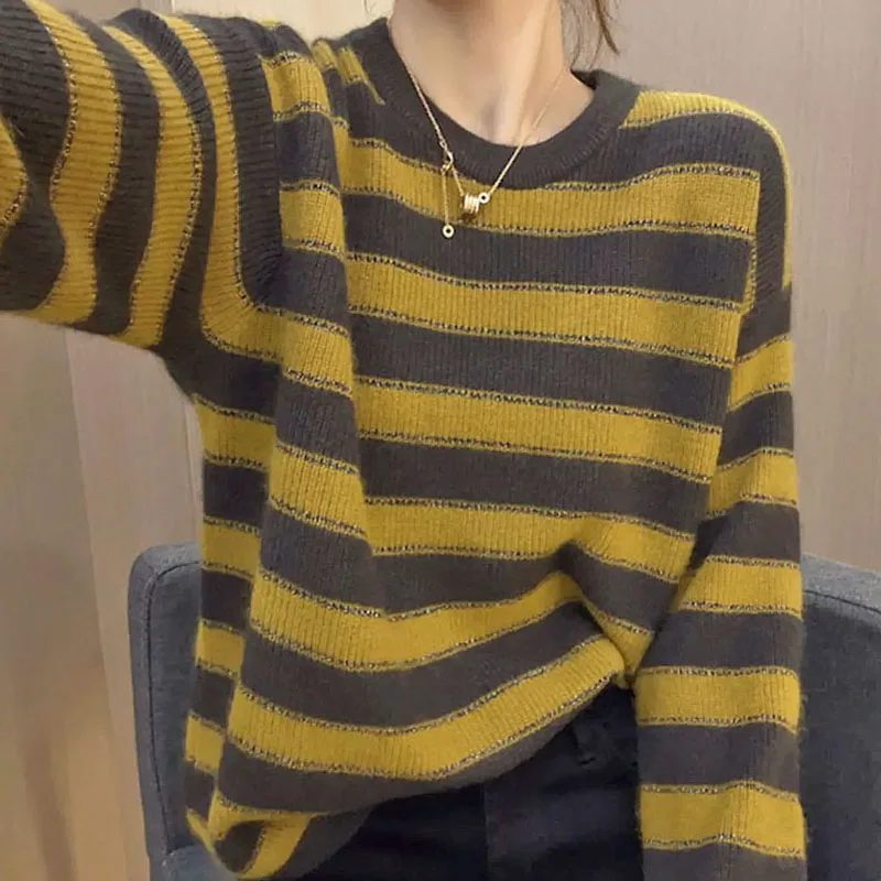 

Длинный трикотажный свитер с круглым вырезом, повседневный, свободного кроя, осенне-зимний, модный, антивозрастной, для ношения как нижний или верхний слой