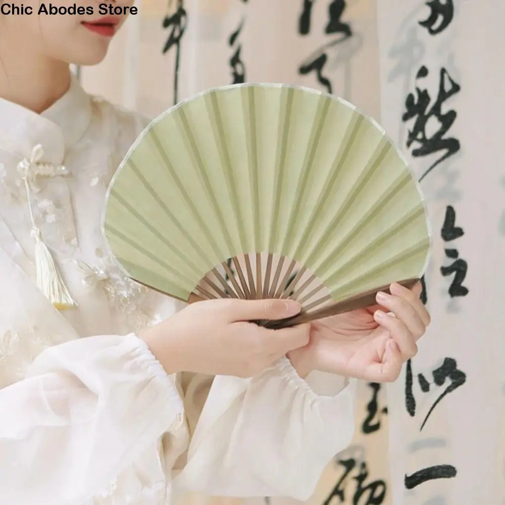 

Crafts Retro Mini Shell Fan Cotton Linen Cloth Chinese Folding Hand Fan Chinese Style Gentle Handheld Fan Fan Gift