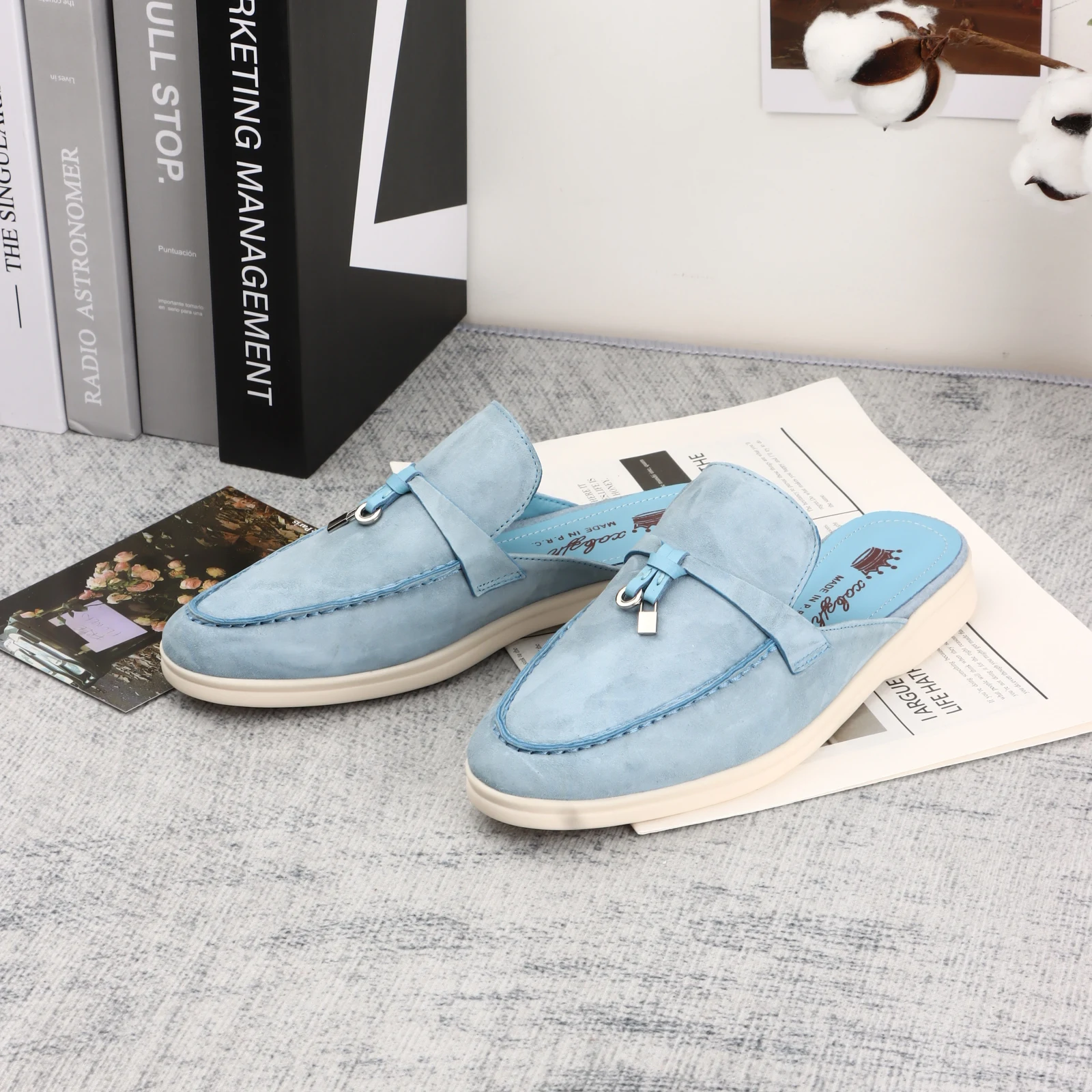 Not Logo Damen 2025 Wildleder Kinder-Pull-On Flache Pantoletten - Modische Hausschuhe im Ausverkauf