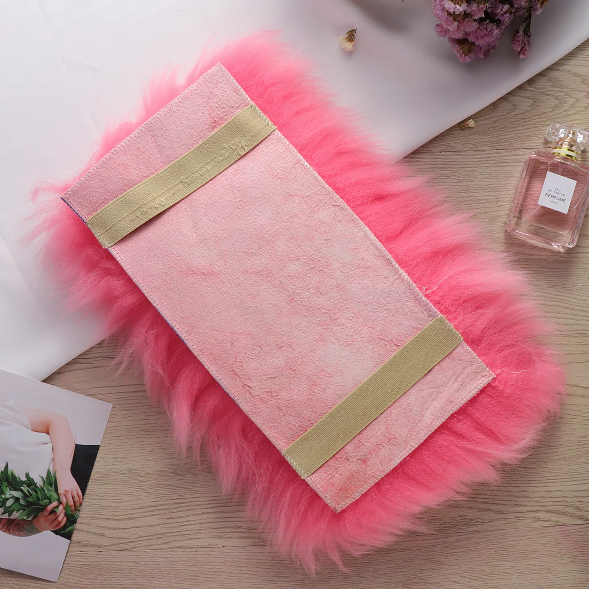 

Premium Wool Car Center Armrest Cushion Black Universal Fit Soft Comfortable Durable Easy Install No Tools Required Fashion