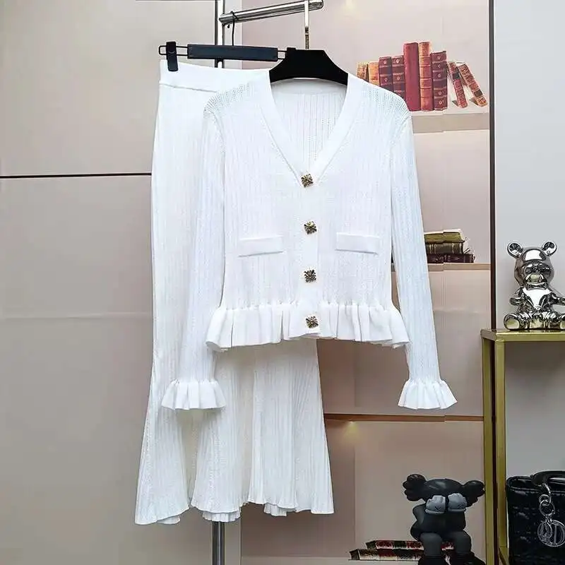 

Autumn Winter Two Piece Sets Women Knitting Dress Suit Diamond Button Knitted Cardigan Top Fishtail Long Skirt Suits 2pcs Outfit