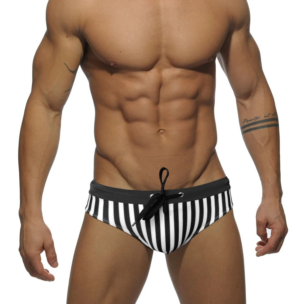 Sexy Mens Striped Swim Briefs Bikini Low Waist Pad Push Bathing Suit Nylon Quick Dry Fashion Male Sport Beach Surfing Swimwear