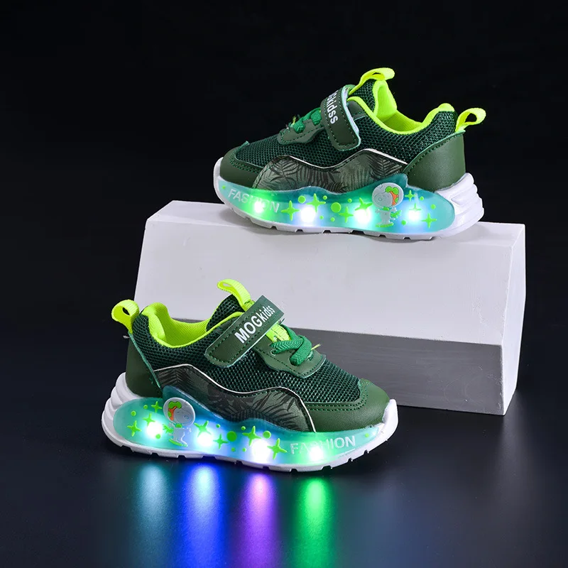 

Kids LED Light Up Sneakers 2025 Cartoon Design Mesh Breathable Comfortable Unisex Flashing Shoes for Boys and Girls