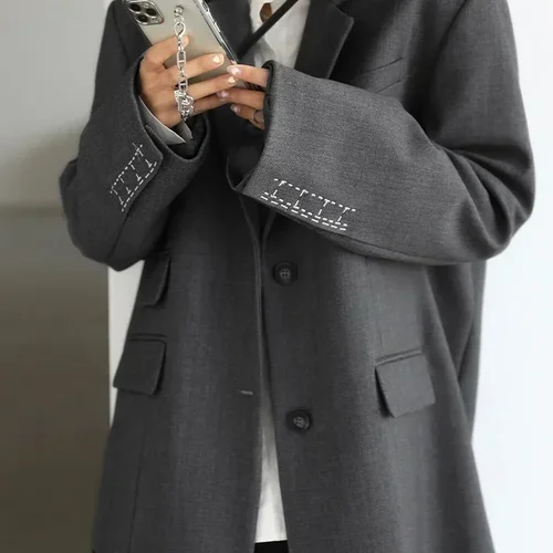 بلايزر وبدلات