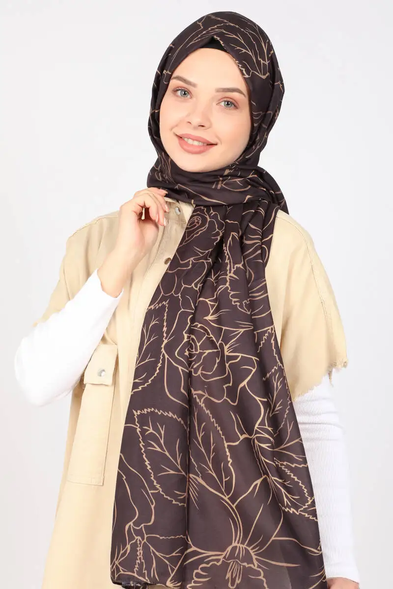 ShantuQ Rose Pattern Soft to Twill Shawl Black/Gold