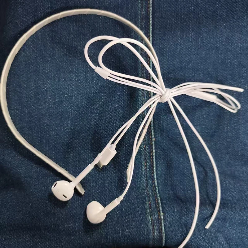 Thumbnail 3 - #43 Latest Trendy Hair Clips Offers