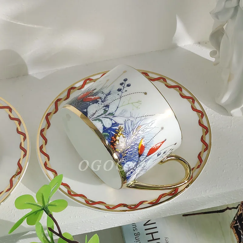 

Ceramic Bone China Tableware Cups Saucers Bowls Spoons Plates Teapots Perfect for Daily Drinking Guest Serving Home Decor And