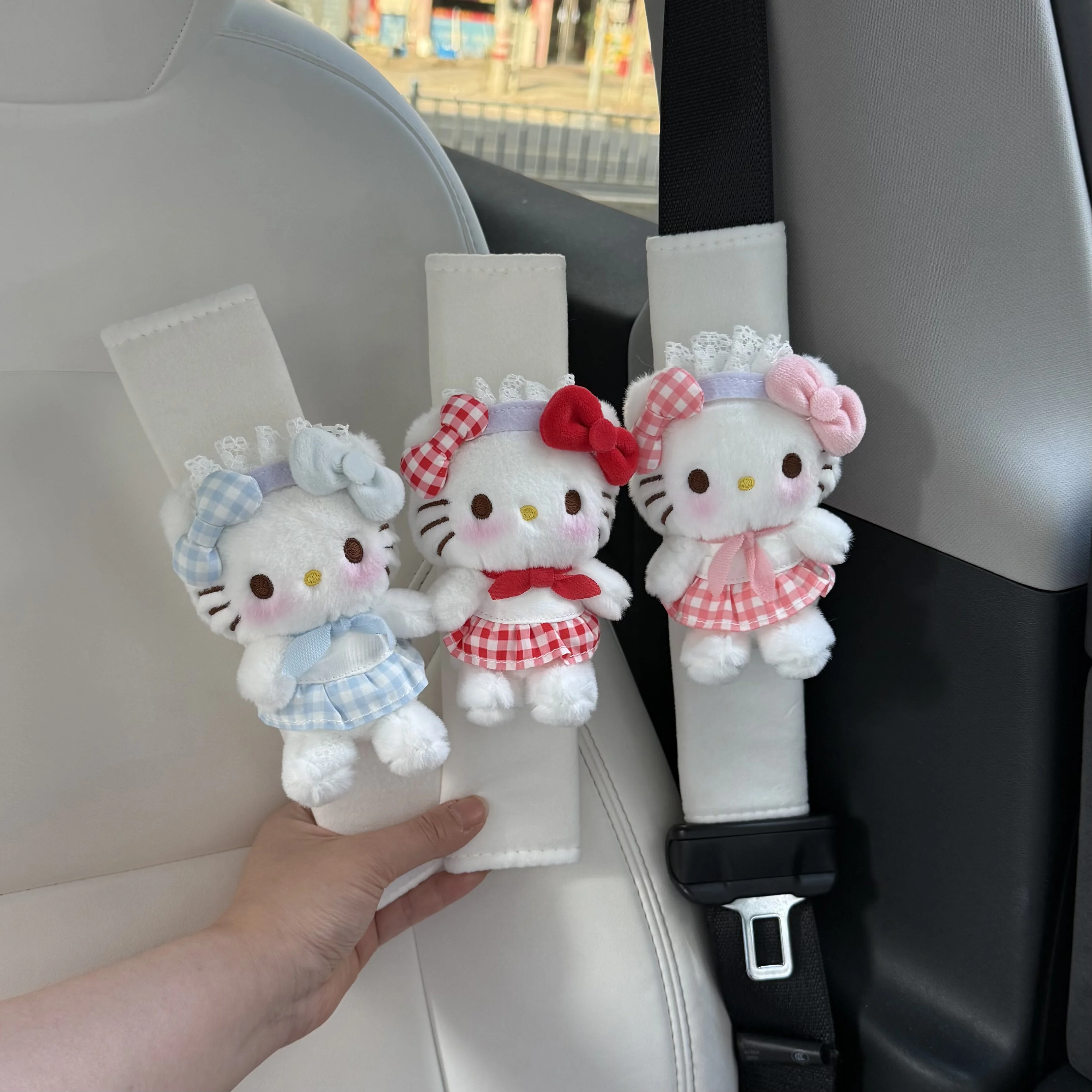 

Sanrio Hello Kitty Car Safety Belt Cover Adjustable Seat Belt Cover Shoulder Strap Cover Car Shoulder Protector Pad