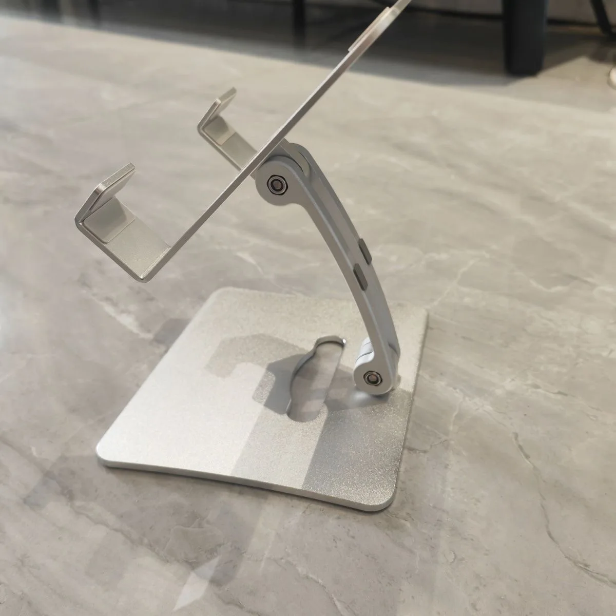 Aluminum alloy For iPad stand for iPad desktop foldable phone lazy portable adjustable