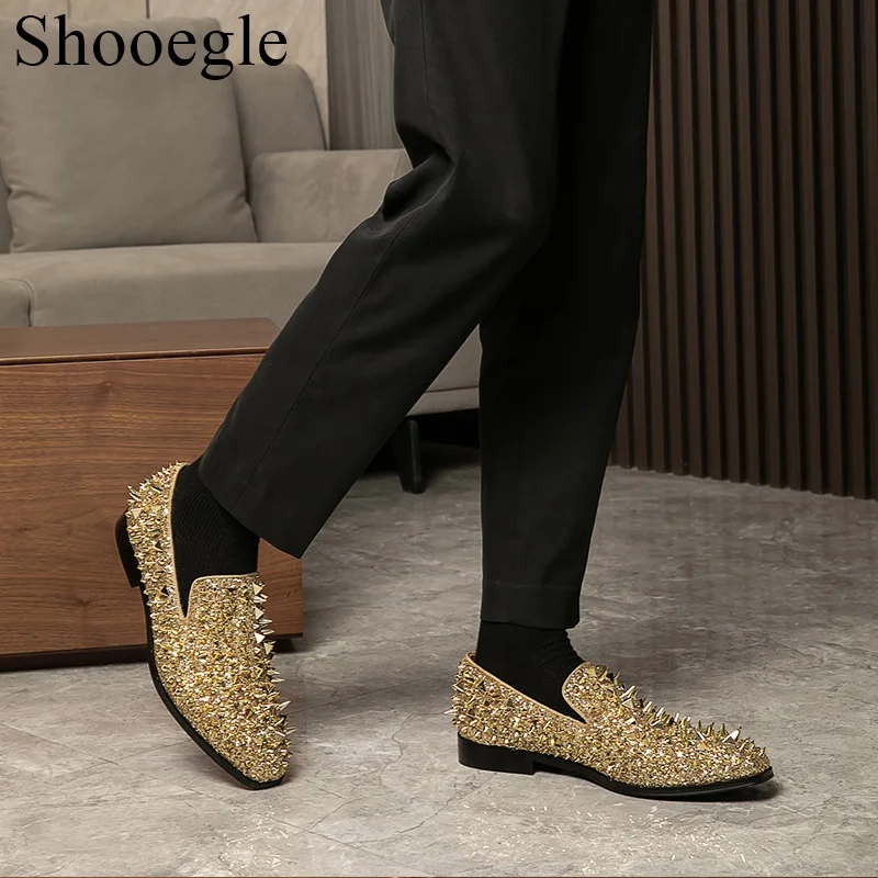 Gold Bling Bling Spiked Shoes Men Round Toe Rivet Studded Sequined Flat Shoes For Man Slip On Party Shoes Male Gold Sliver Shoes