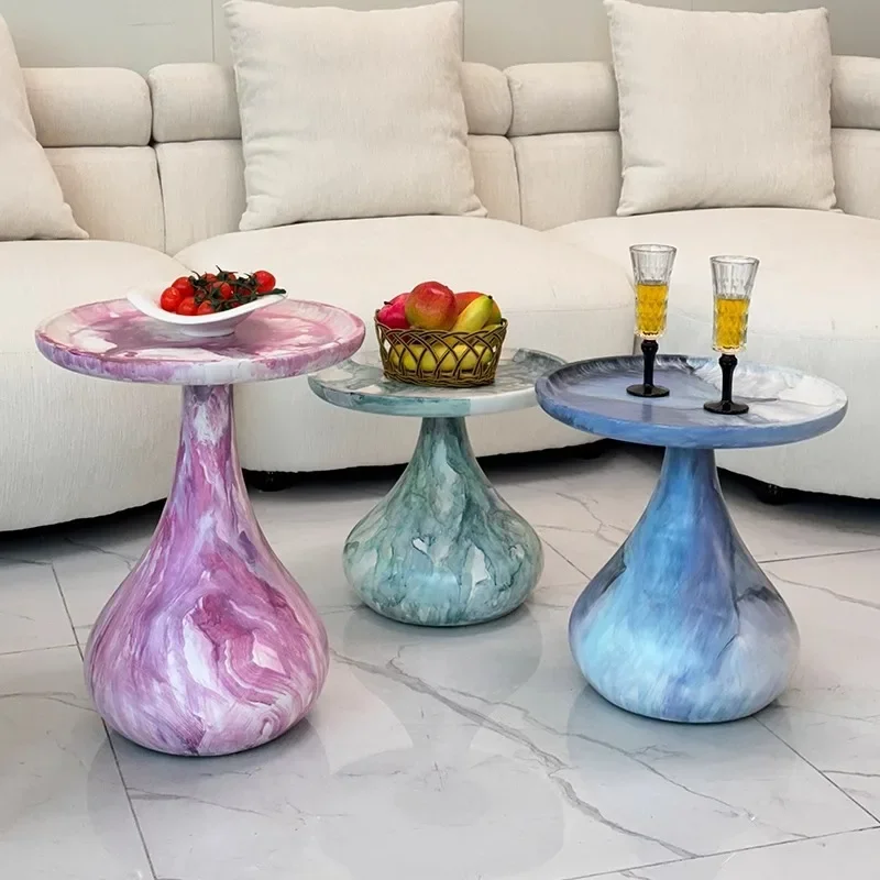 Creative painting graffiti oil painting round table antique solid wood hand-painted, casual coffee table light luxury
