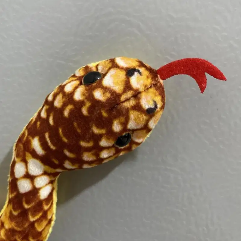 Niedliche magnetische Plüsch-Schlangen-Tier-Kühlschrankaufkleber 2025, Sternzeichen, Schlangenjahr, Plüschschlange, Kühlschrankmagnete, Heimdekoration