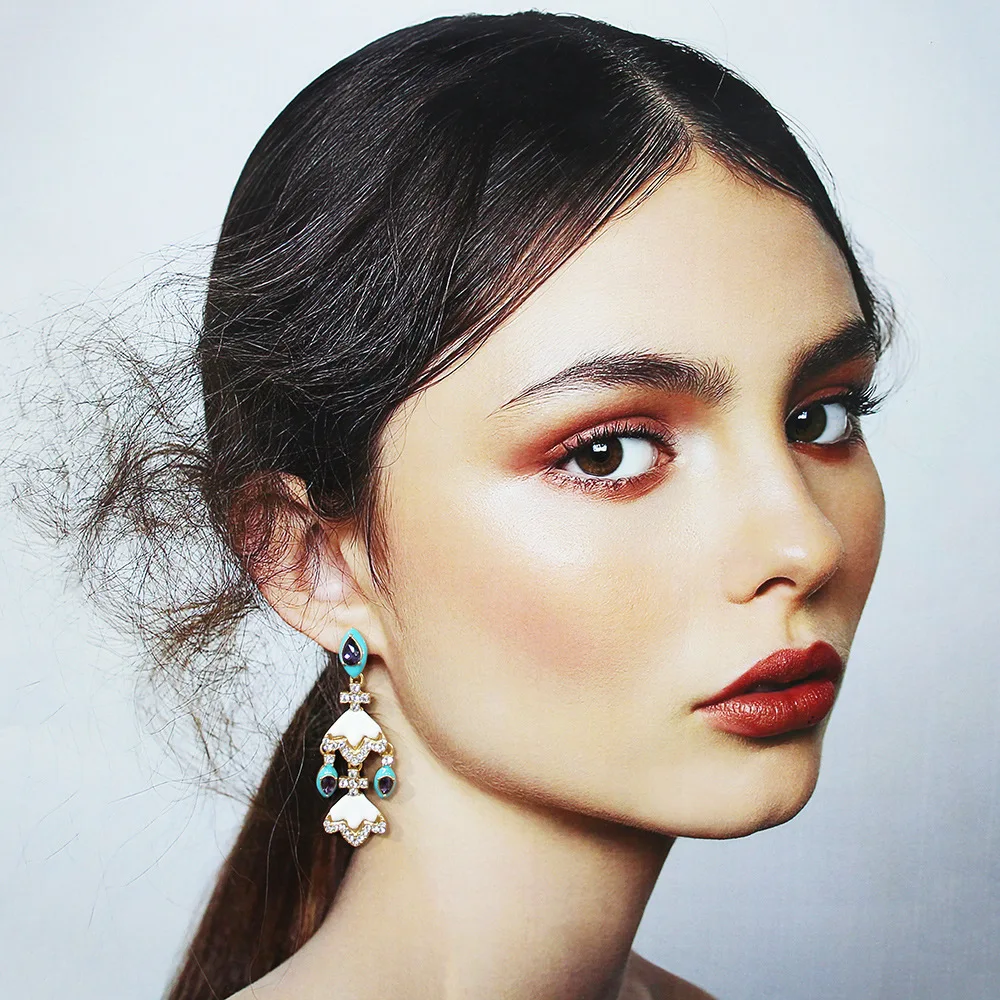 White Enamel Earrings Jewelry Art Jewelry High-End Light Luxury Style Ear Studs Shoulder-Hugging Earrings